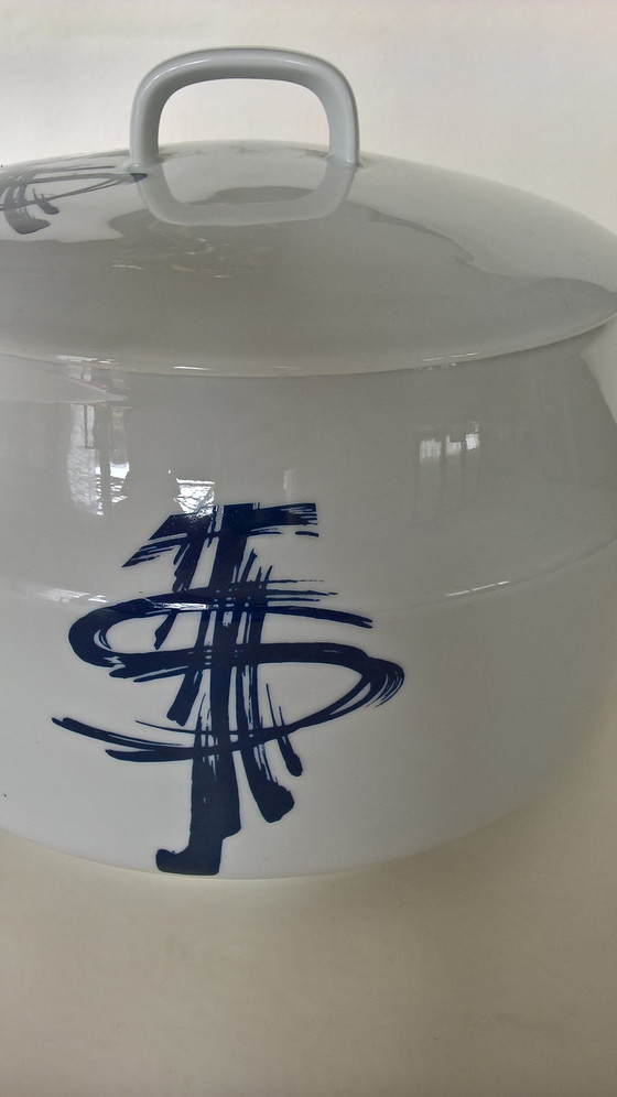 Image 1 of Suppenterrine Aus Porzellan Aus Berry Sfp "Mahjong"