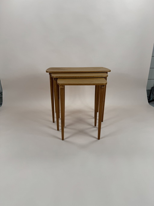 ⭐️ Dänische Vintage-Nesttische