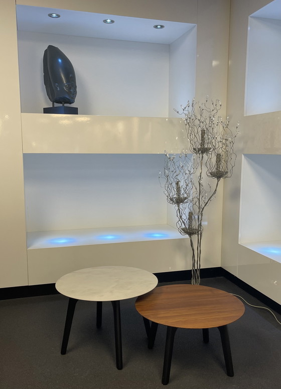 Image 1 of Leolux Rolan Couchtisch-Set Nussbaum/Keramik