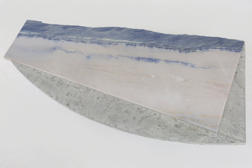 Skulpturaler Couchtisch aus Marmor und Stein von Pia Manu, 1970er Jahre