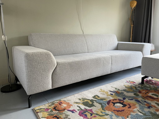 Montel Sofa und Hocker