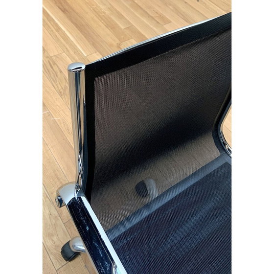 Image 1 of Vintage Bürostuhl aus schwarzem Netz und verchromtem Aluminium