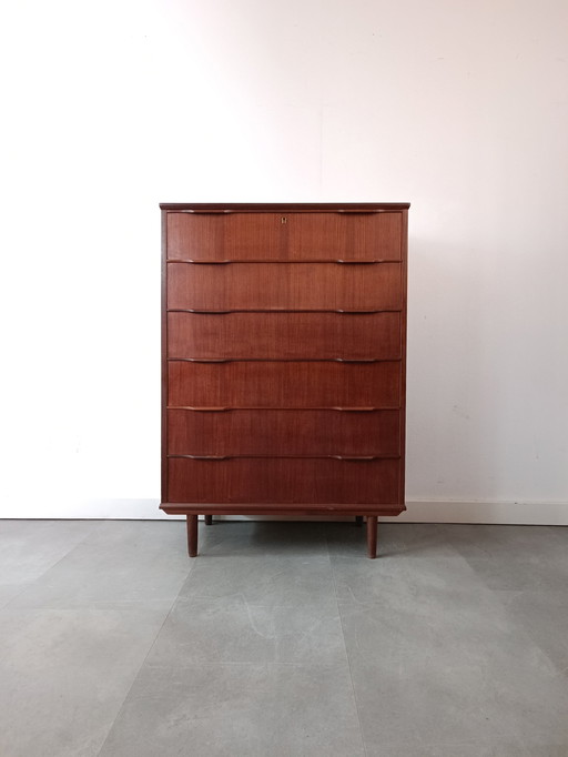 Vintage dänische Kommode in Teak, hoch und breit!