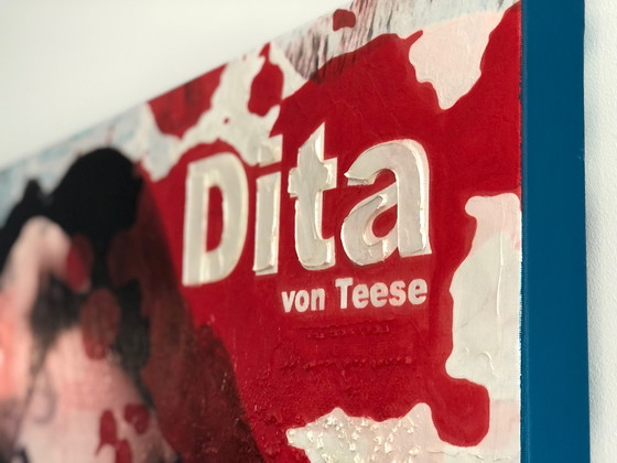 Image 1 of Karin Vermeer - Dita von Teese Malerei