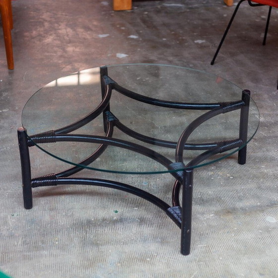 Image 1 of Runder Couchtisch aus Rattan und Glas, 1960