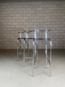 Barhocker im postmodernen Design (weitere Exemplare auf Lager)
