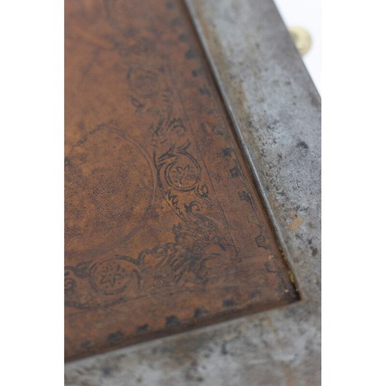 Image 1 of Couchtisch aus silbernem Eisen und Leder, 1970