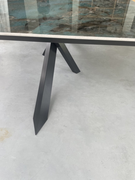 Image 1 of Melchior-Esstisch