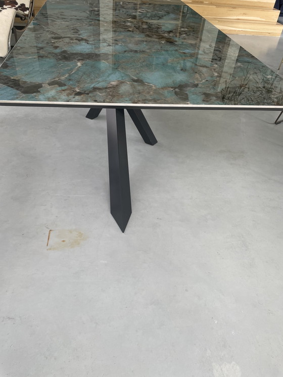 Image 1 of Melchior-Esstisch