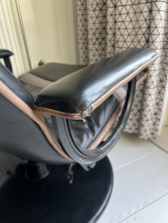 Image 1 of Artifort Mikado 720 Drehsessel - Leder