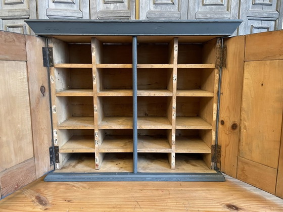 Image 1 of Hängeschrank Sammlungsschrank Küchenschrank Fächerschrank Französisch