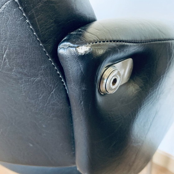 Image 1 of Vintage-Sessel in schwarzem Skai, 1960