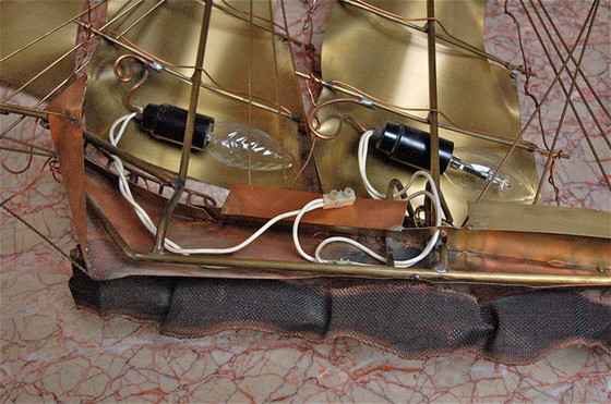 Image 1 of Daniel D'haeseleer - Signiert Lichtskulptur in Schiffsform