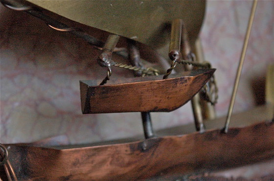 Image 1 of Daniel D'haeseleer - Signiert Lichtskulptur in Schiffsform