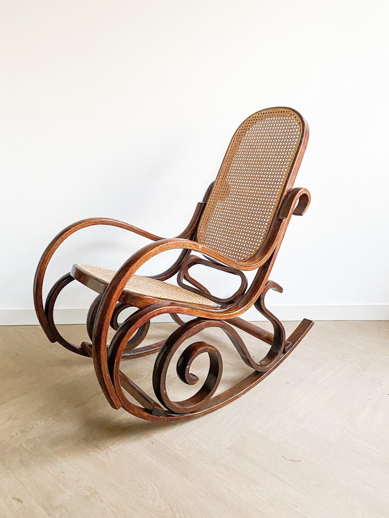 Image 1 of Vintage Schaukelstuhl