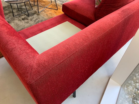 Image 1 of Rotes 2,5-Sitzer-Sofa