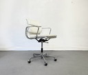 Hermann Miller Schreibtischstuhl Büro Softpad Leder EA 208