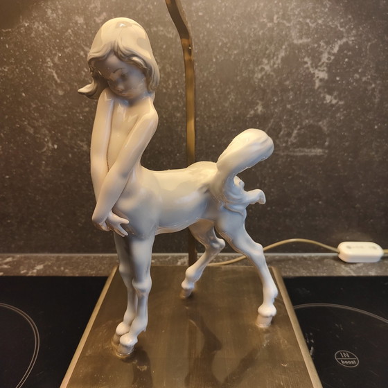 Image 1 of Lladro Porselein CENTAUR GIRL Glanzlampe