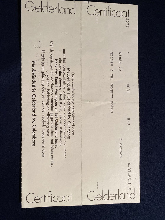 Image 1 of Gelderland Dreisitzer-Sofa