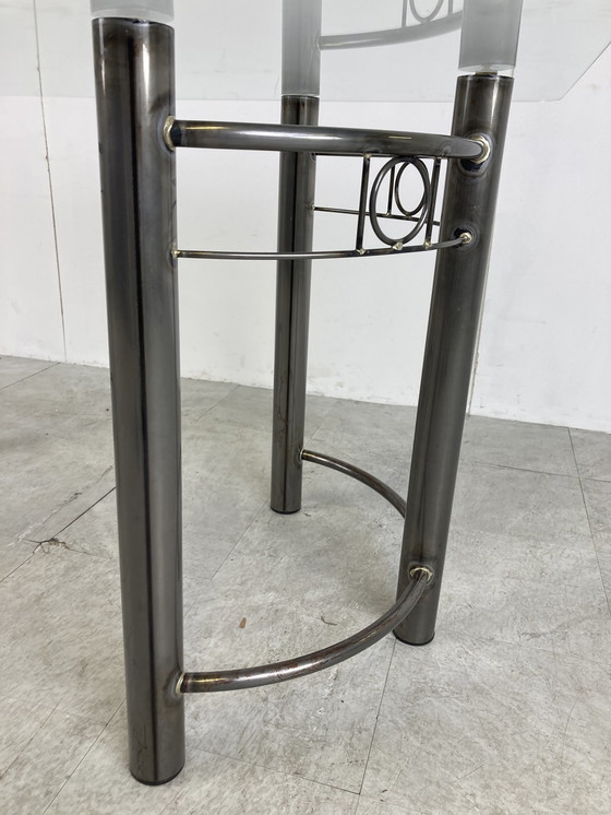 Image 1 of Postmoderne Esszimmerstühle und Tisch