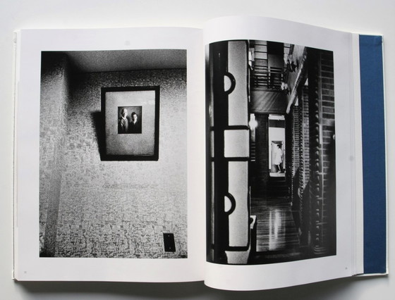 Image 1 of Miyako Ishiuchi – Suidobashi: Bücher des Tokyo Dental College