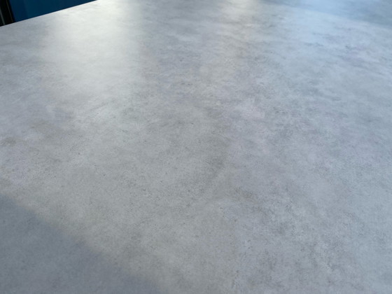 Image 1 of Bert Plantagie Esstisch