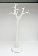 194 cm hoher schwedischer Baumständer aus Holz, nach 2000