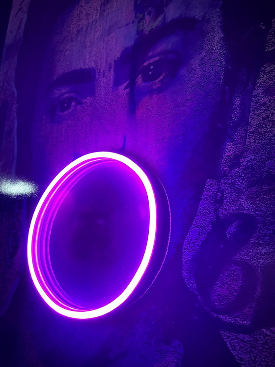 Image 1 of LedMansion Bubble Collection V.2. Marylin Audrey Frida Brigitte PopArt- Kunst -LED-Lampe