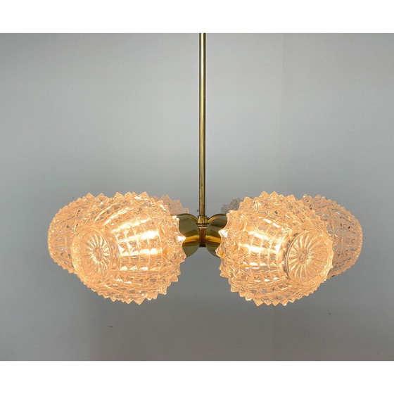 Image 1 of Paar Vintage-Kronleuchter aus Messing und Glas von Kamenicky Senov, 1960er Jahre