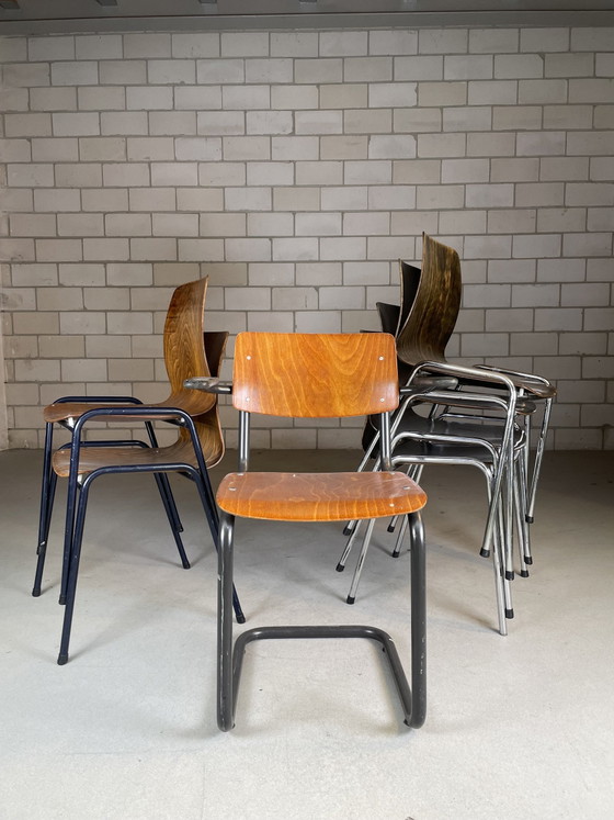 Image 1 of 7X Vintage Industrie Schule Stuhl