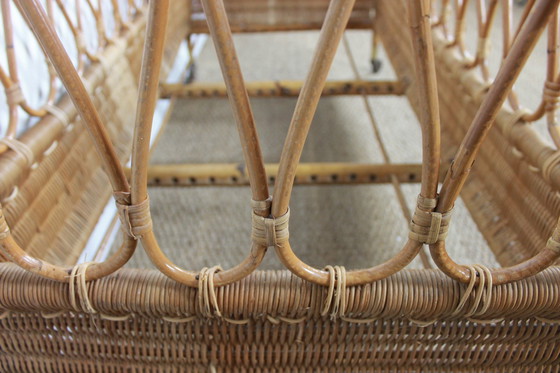 Image 1 of Rattan Bett
