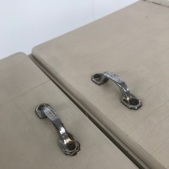 Image 1 of Vintage-Nähschrank