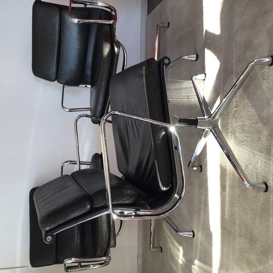 Image 1 of Braunes Leder Vintage Soft pad Sessel von Eames