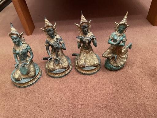 4X Thailändisch Messingfigur / Musikgruppe