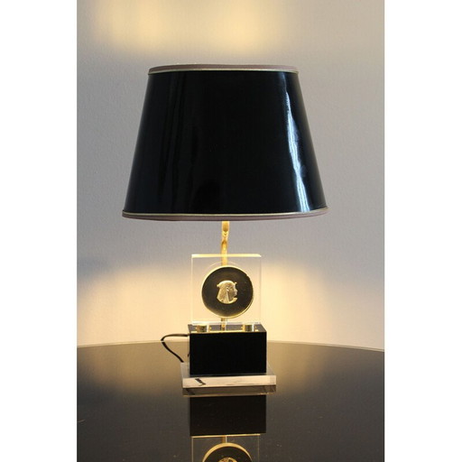 Vintage Hollywood Regency Messing und Plexiglas Tischlampe Maison Jansen 1970s