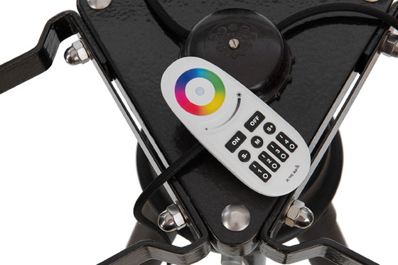 Image 1 of Industrial Re-designs Stehlampe mit Stativ