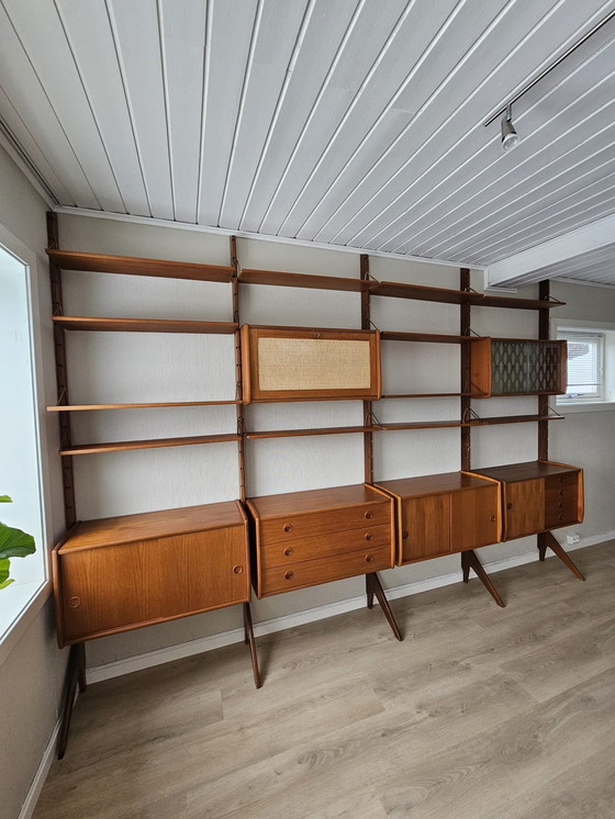 Image 1 of 4 Module Teakholz-Wandschrank von John Texmon & Einar Blindheim für Blindheim Mobelfabrikk