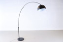Bogenlampe aus reinem Metall