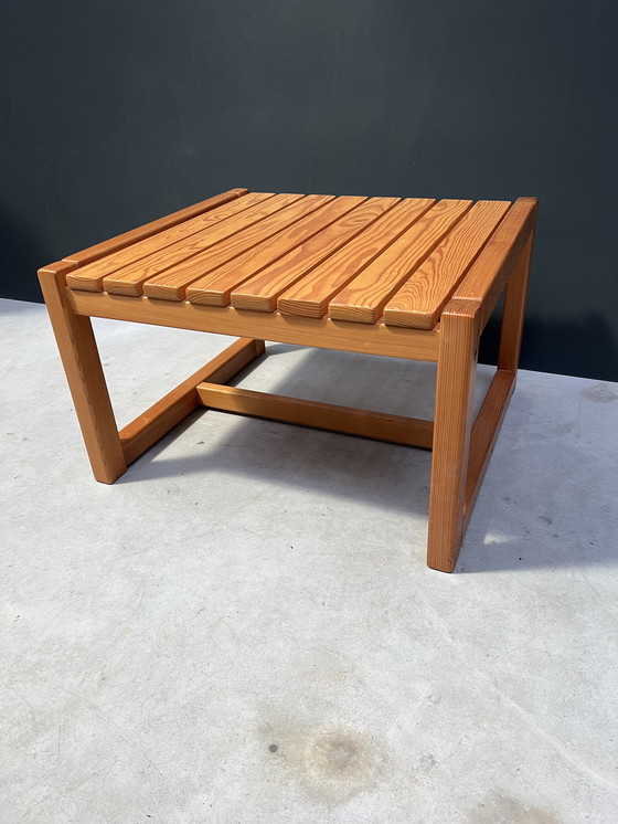 Image 1 of Couchtisch/Beistelltisch aus den 1970er Jahren, klares Kiefernholz