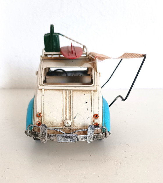 Image 1 of Retro-Modellauto eines Citroen 2Cv