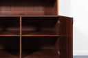 1970er Jahre Dänischer Nussbaum Furnier Schrank