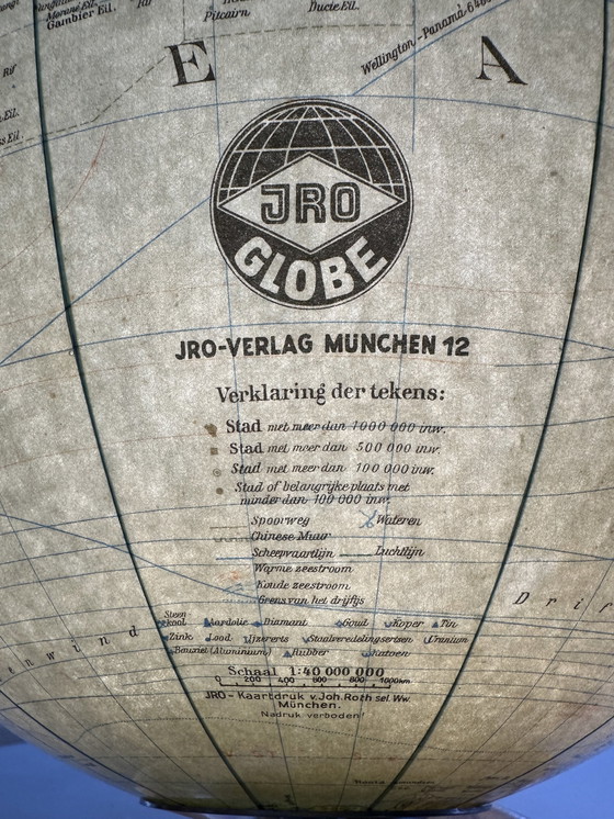 Image 1 of Jro-Verlag Globe