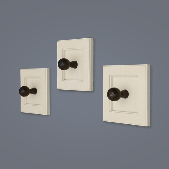 Image 1 of Satz von 3 Vintage-Wandhaken aus Holz, Italien 1970