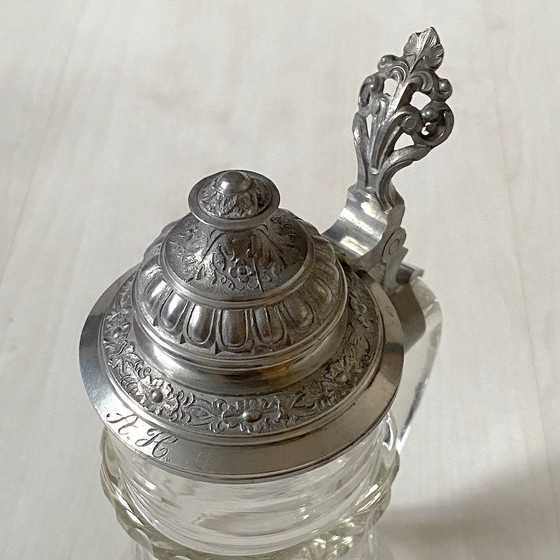 Image 1 of Bohemian Crystal Bierkrug 1900 mit Zinndeckel mit Ziselierung