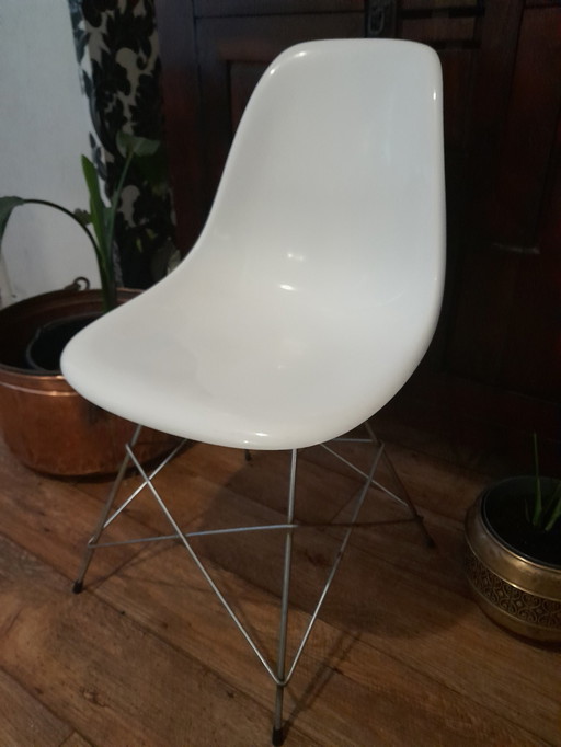 1960er Jahre Fiberglas-Schalensitze