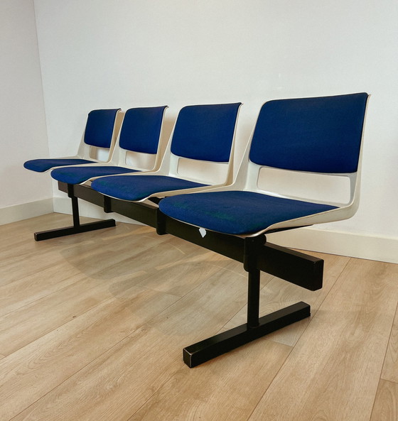 Image 1 of Gispen Q10 4-Sitzer-Sofa