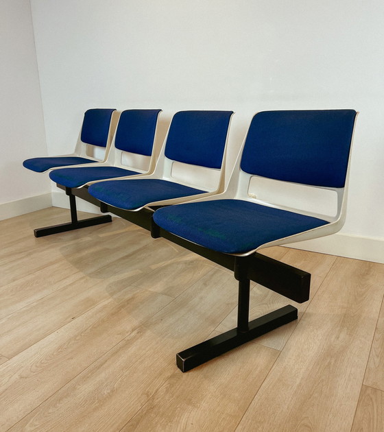 Image 1 of Gispen Q10 4-Sitzer-Sofa