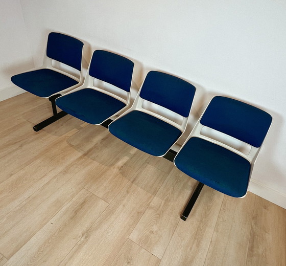 Image 1 of Gispen Q10 4-Sitzer-Sofa