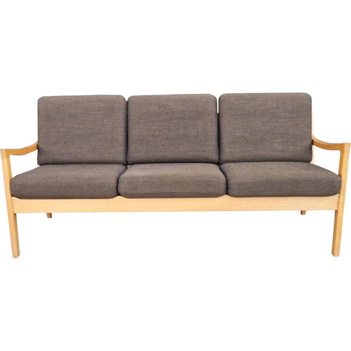 Skandinavisches Vintage-Sofa in heller Eiche von Ole Wanscher