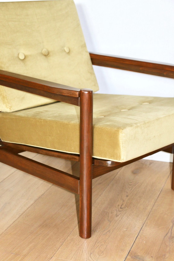Image 1 of Vintage Sessel In Olive Zitrone Samt, 1970S